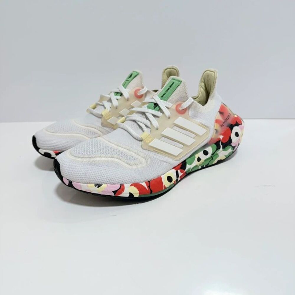 adidas Women's Ultraboost 22 x Marimekko running shoes size 7